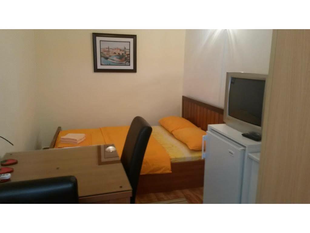 Apartments Jankovic Подгорица Экстерьер фото